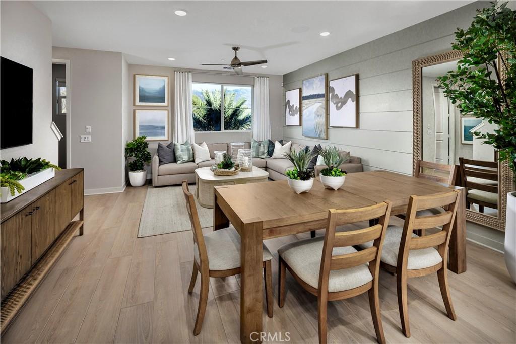 MLS #OC25268397 image #0