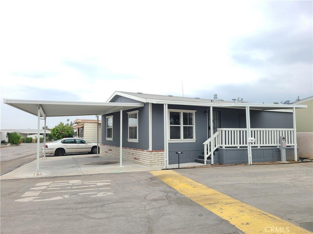 MLS #OC25268443 image #0