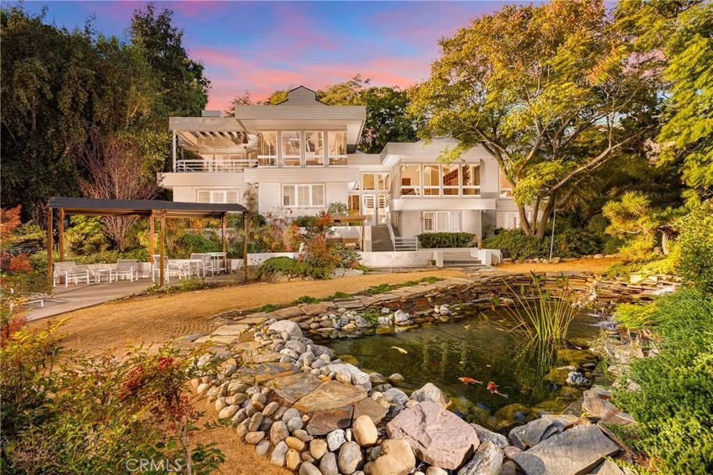 MLS #OC25269364 image #0