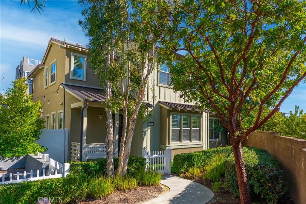 MLS #OC25269720 image #0