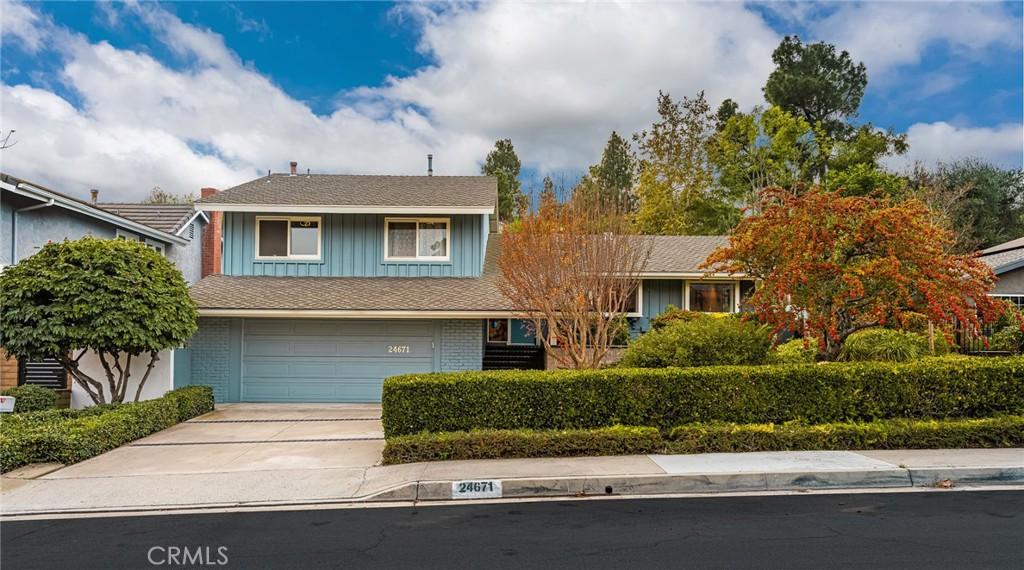 MLS #OC25269763 image #0