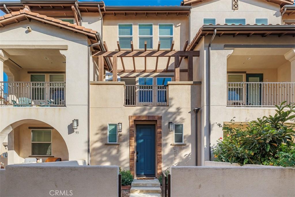 MLS #OC25269938 image #0