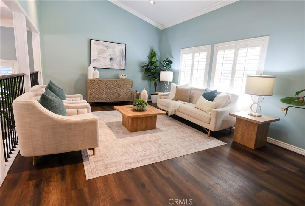 MLS #OC25271167 image #0