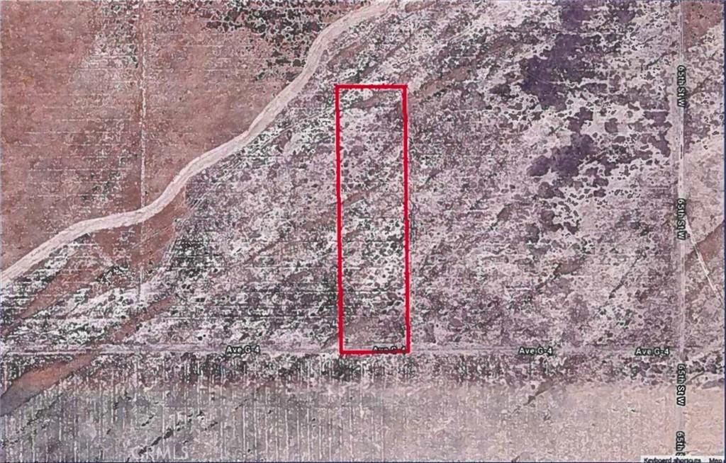 MLS #OC25271428 image #0