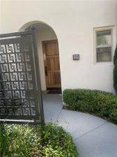 MLS #OC25272098 image #0