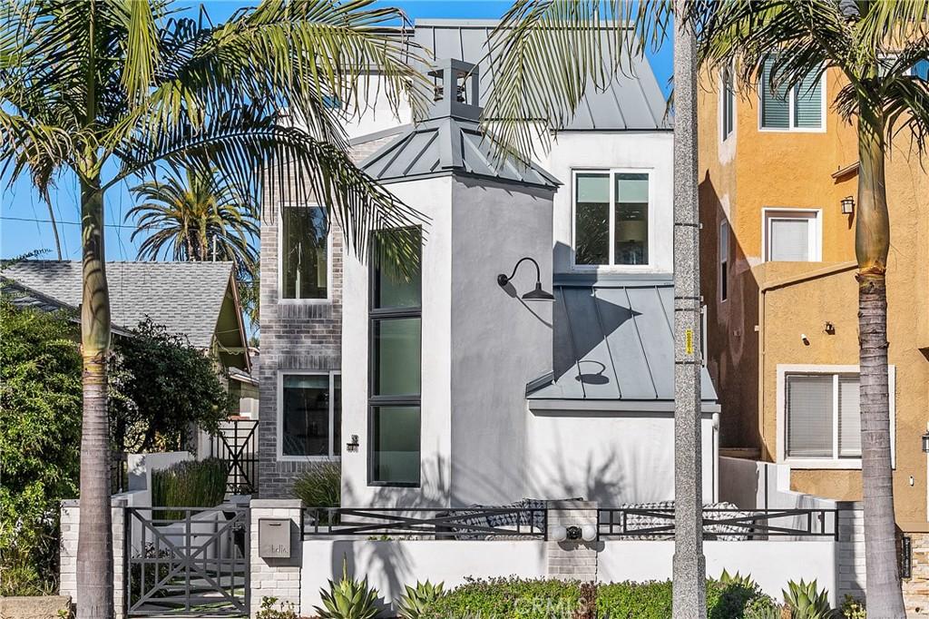 MLS #OC25272355 image #0