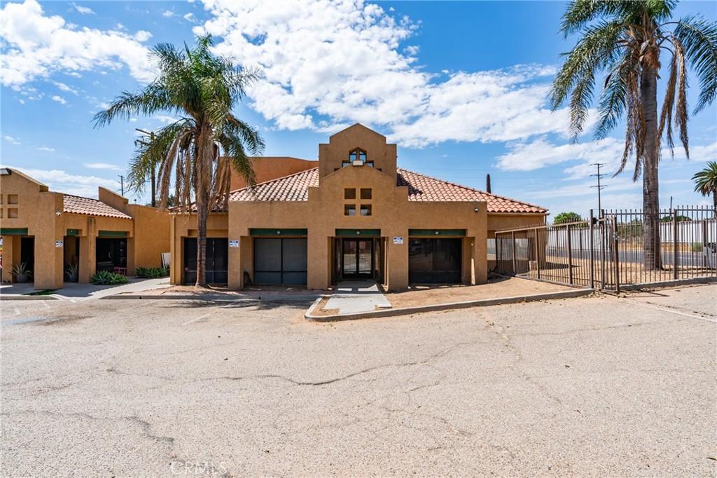 MLS #OC25272810 image #0