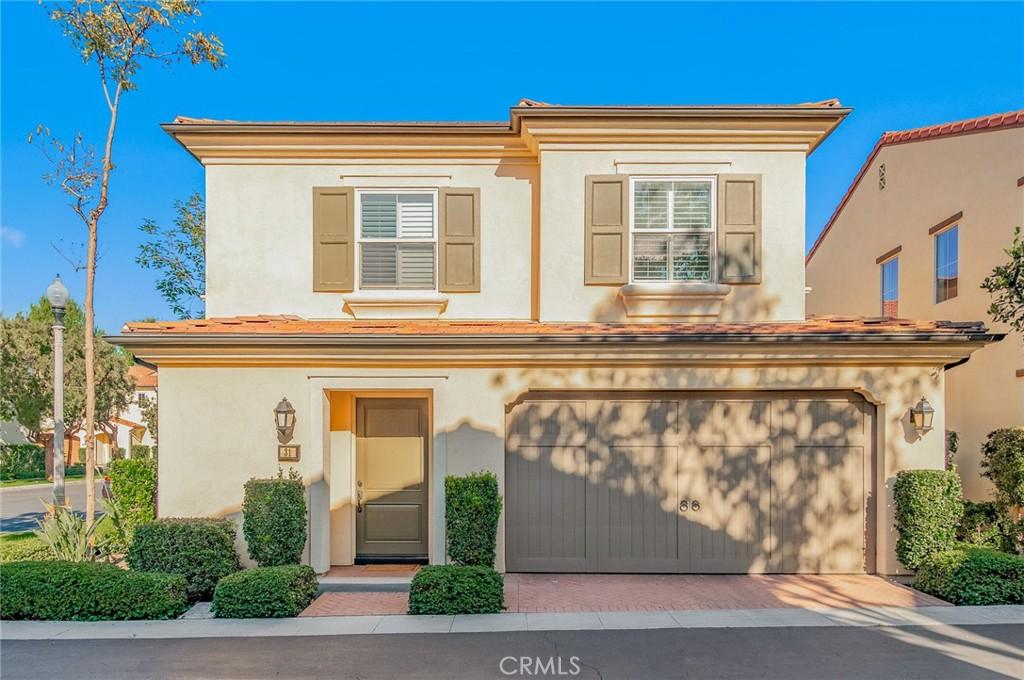 MLS #OC25272853 image #0