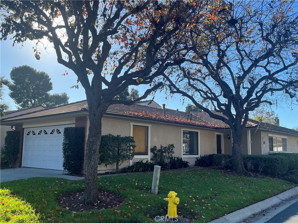 MLS #OC25273287 image #0