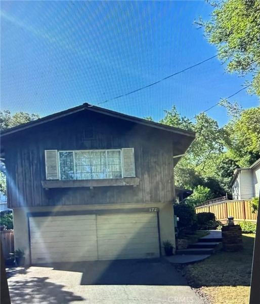 MLS #OC25273302 image #0