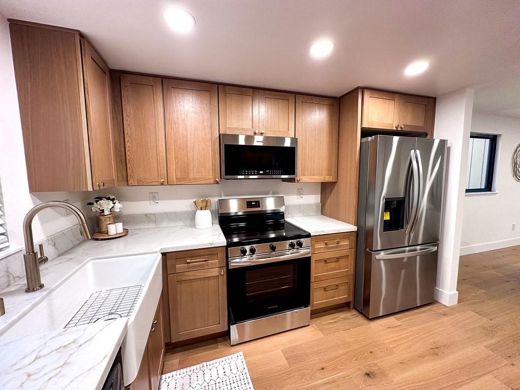 MLS #OC25273388 image #0