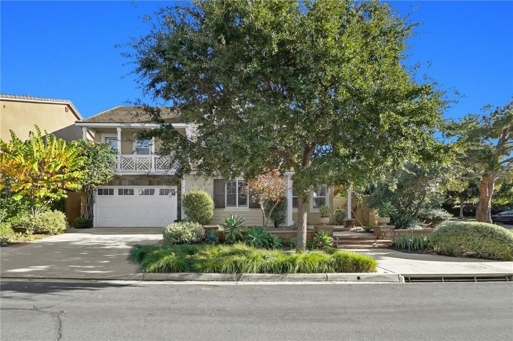 MLS #OC25273683 image #0