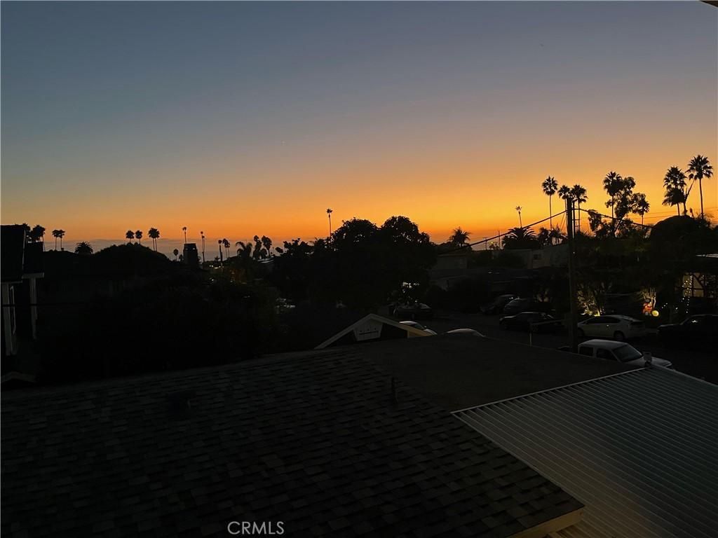 MLS #OC25273985 image #0