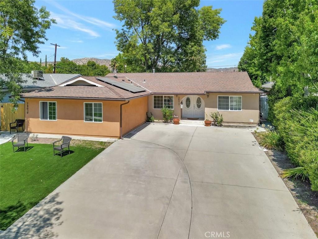 MLS #OC25274394 image #0