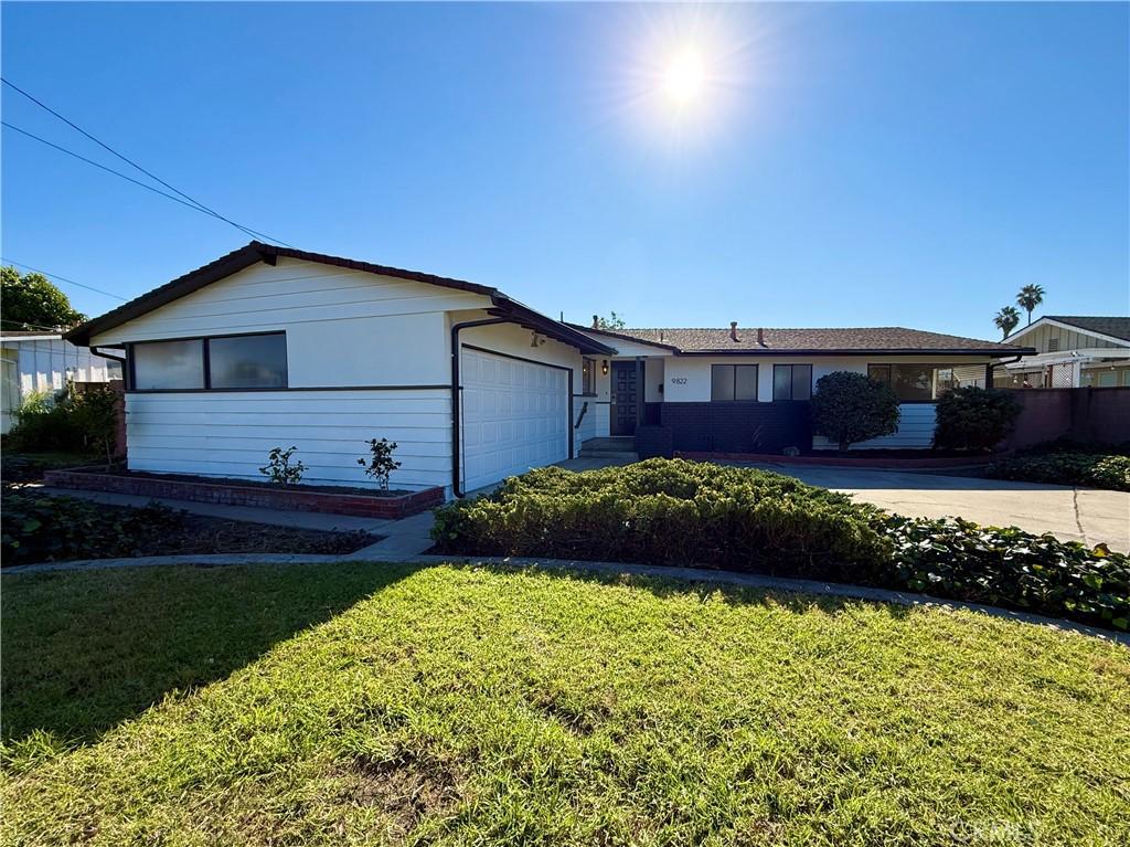 MLS #OC25274562 image #0