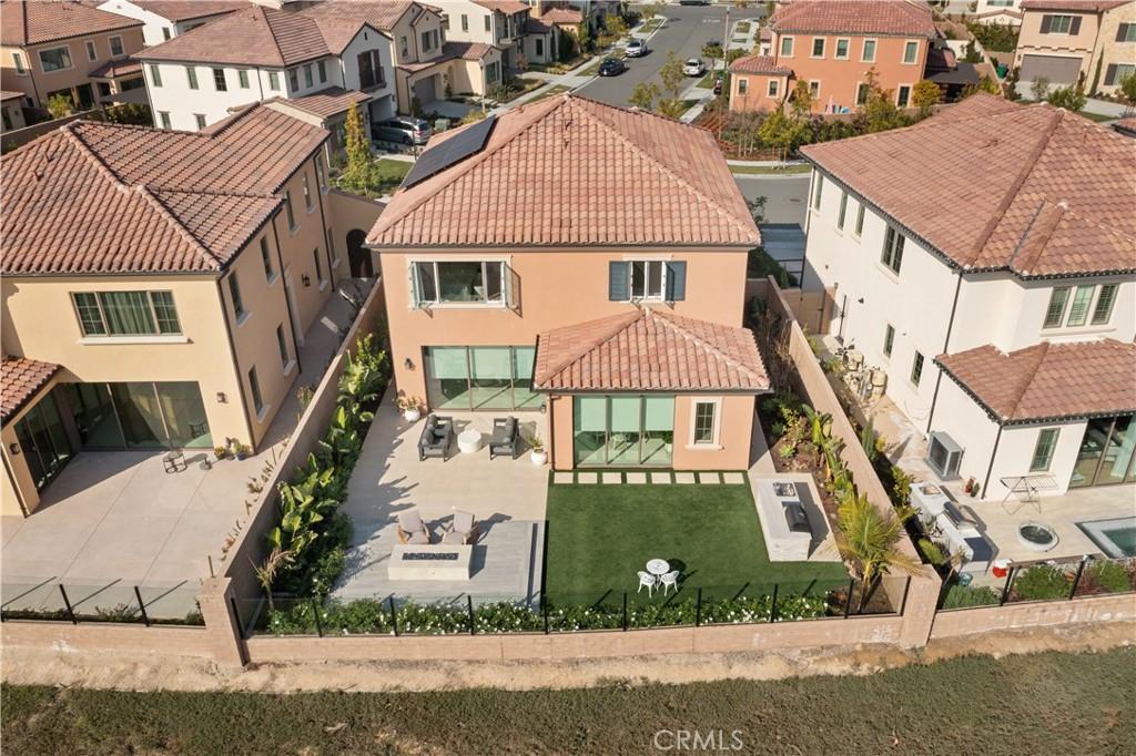 MLS #OC25274910 image #0