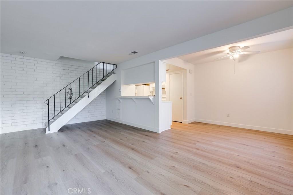 MLS #OC25275166 image #0