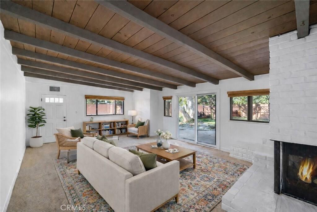 MLS #OC25275262 image #0