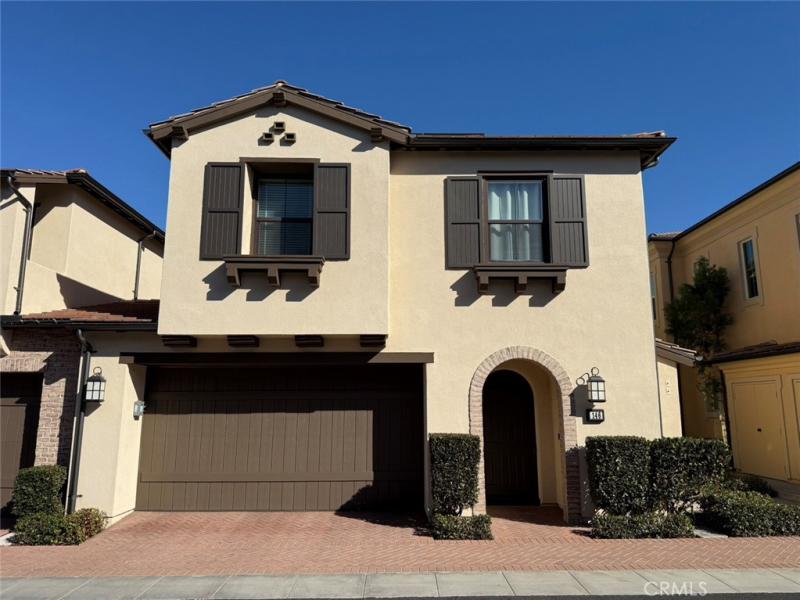 MLS #OC25275293 image #0