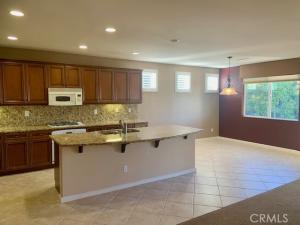 MLS #OC25275572 image #0