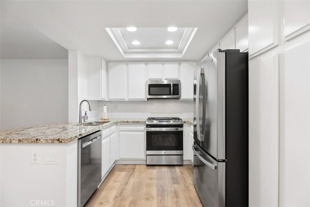 MLS #OC25275857 image #0