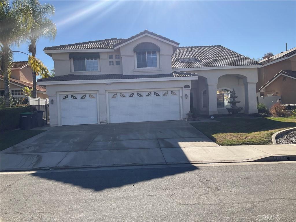 MLS #OC25275886 image #0