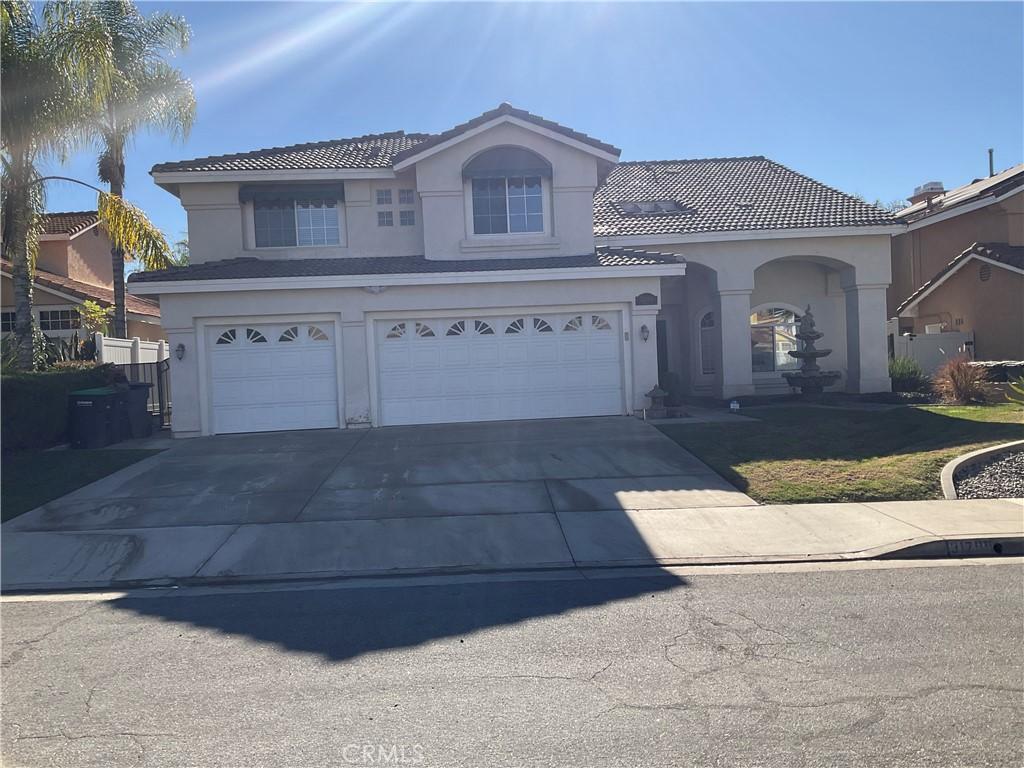 MLS #OC25275886 image #0