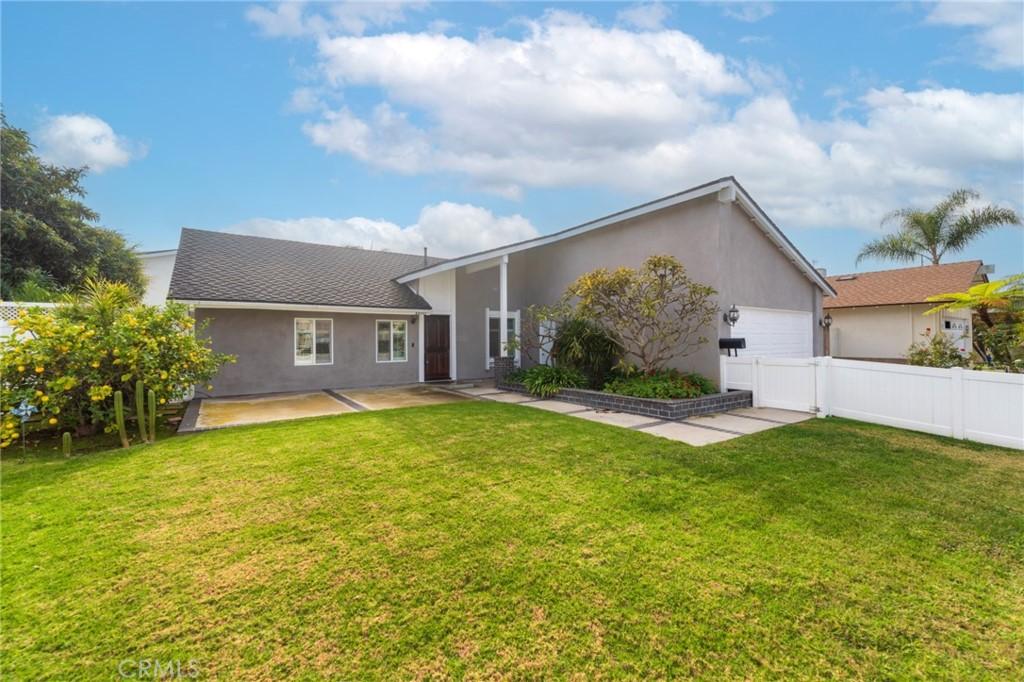 MLS #OC25276603 image #0