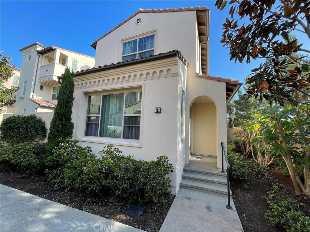 MLS #OC25276661 image #0