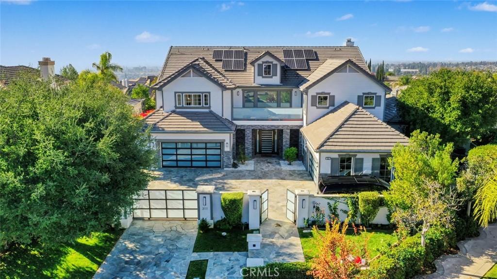 MLS #OC25276700 image #0