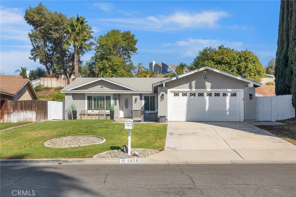 MLS #OC25277349 image #0