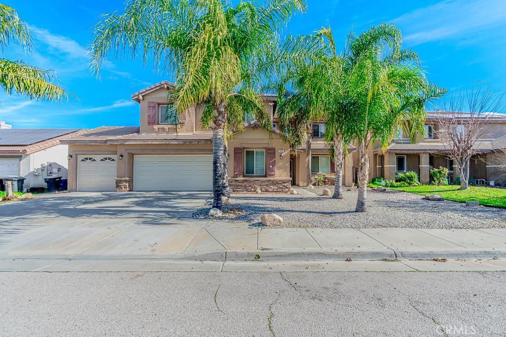 MLS #OC25277380 image #0