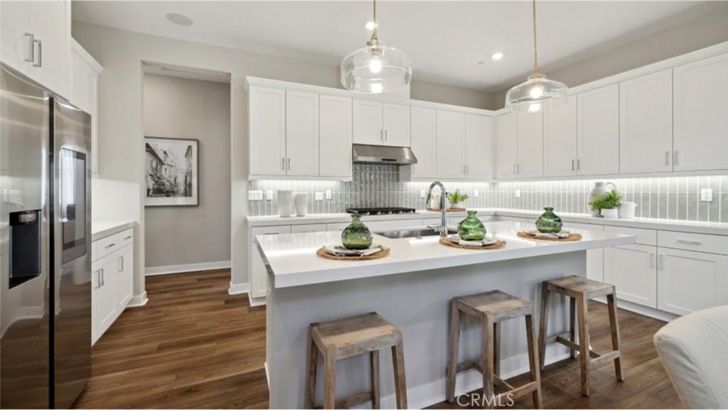 MLS #OC25277485 image #0