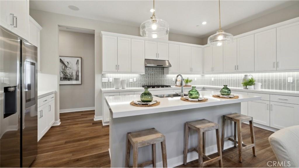 MLS #OC25277485 image #0