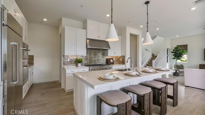 MLS #OC25277971 image #0