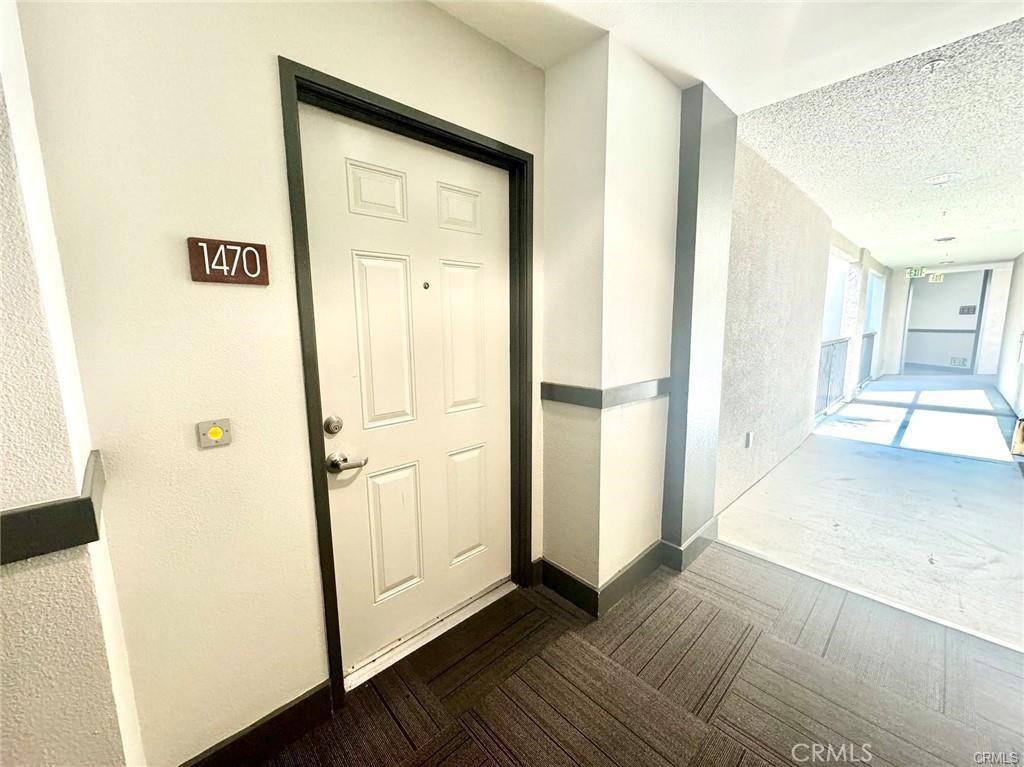 MLS #OC25278294 image #0