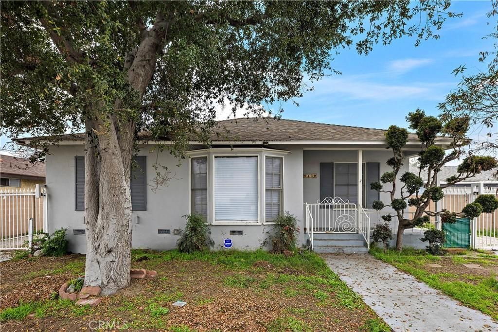 MLS #OC25278541 image #0