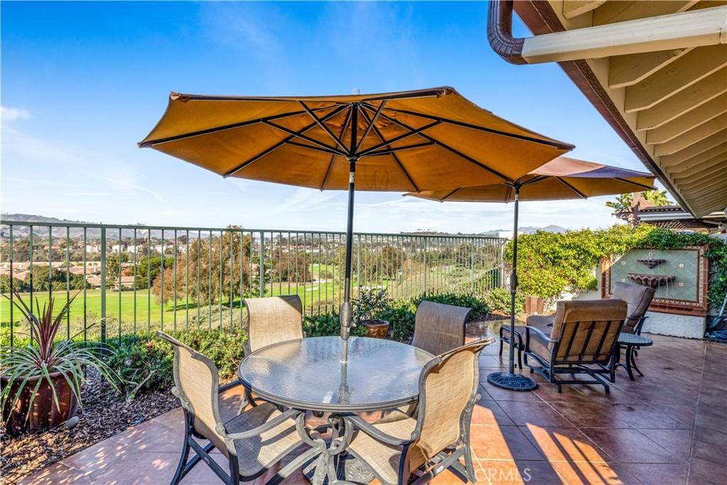 MLS #OC25279167 image #0