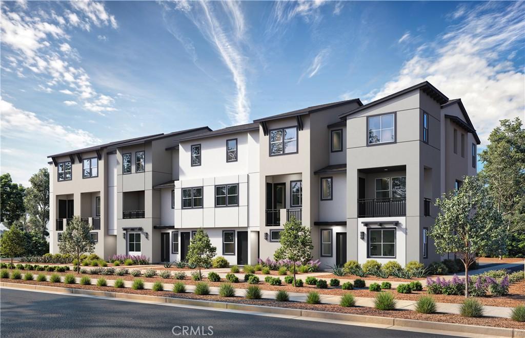 MLS #OC25279718 image #0