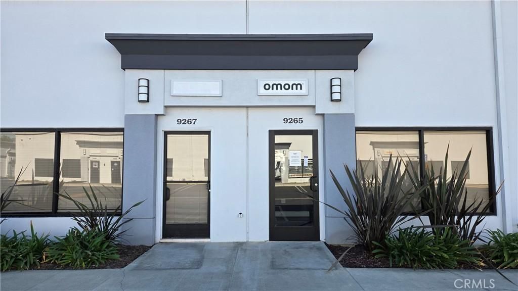 MLS #OC25279792 image #0