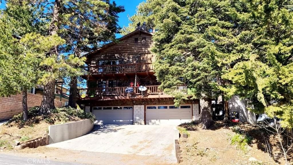 MLS #OC25280016 image #0