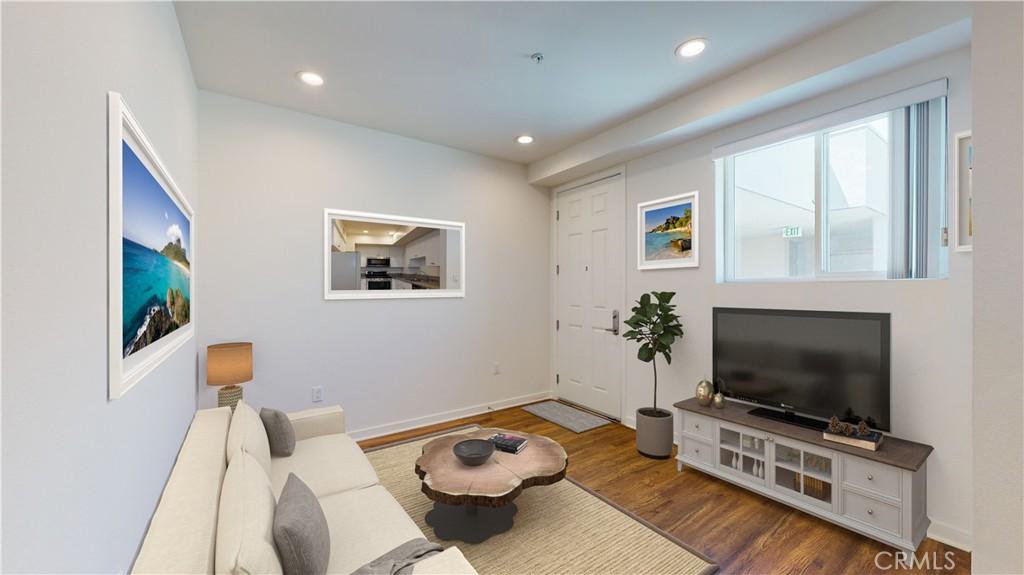 MLS #OC25280729 image #0