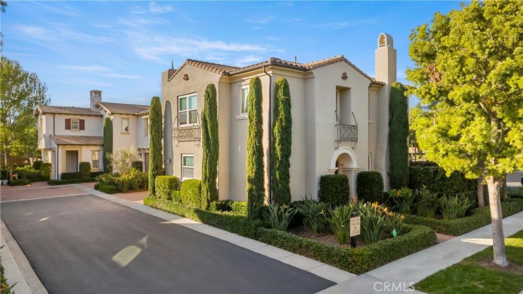 MLS #OC25281179 image #0