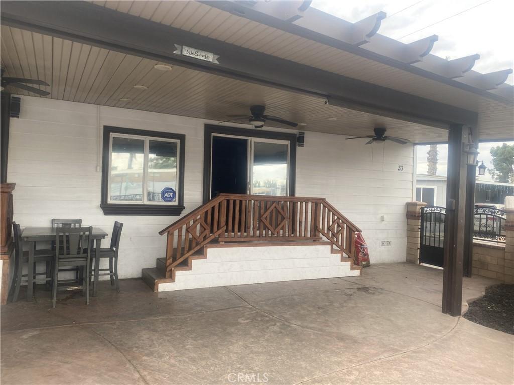 MLS #OC25282060 image #0