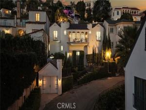 MLS #OC25282184 image #0