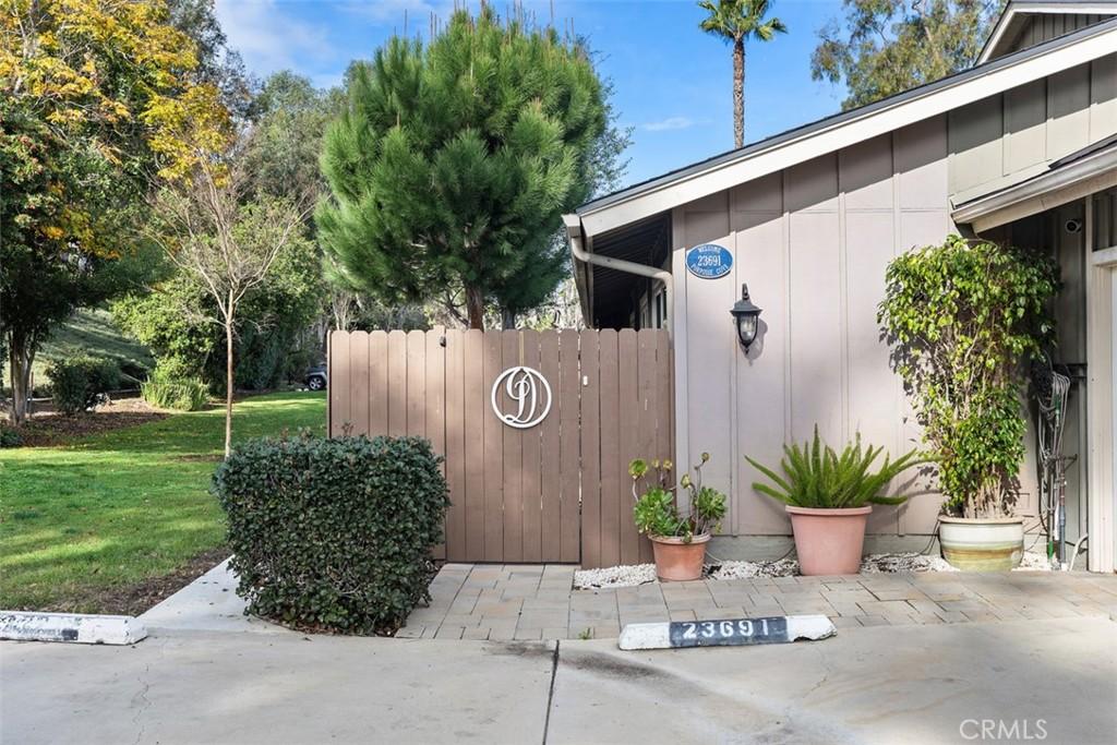 MLS #OC26000053 image #0