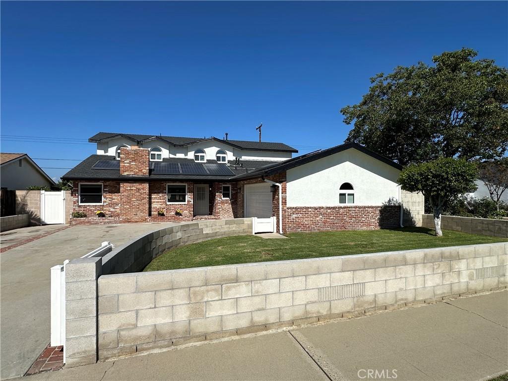 MLS #OC26000084 image #0