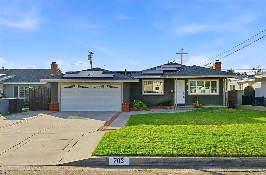 MLS #OC26000548 image #0