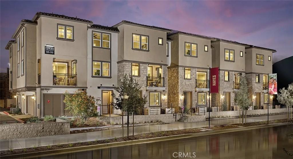 MLS #OC26000809 image #0