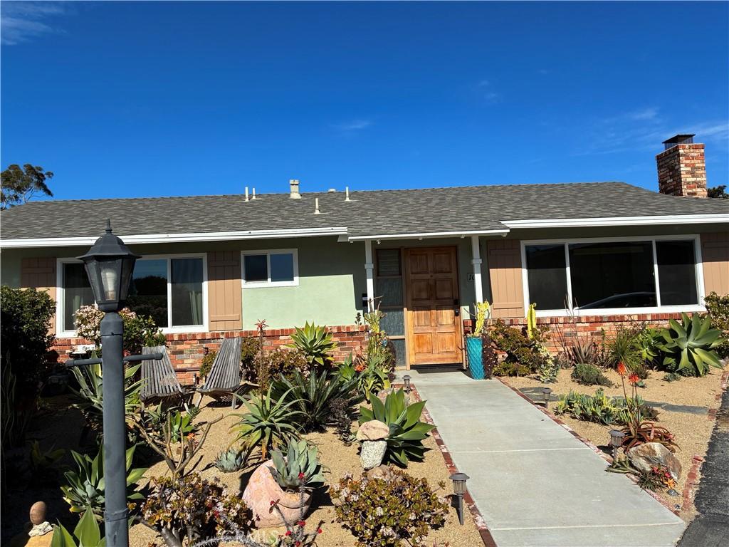 MLS #OC26001603 image #0